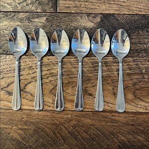 Gran Royal (Stainless) Teaspoons (6) by INTERNATIONAL SILVER